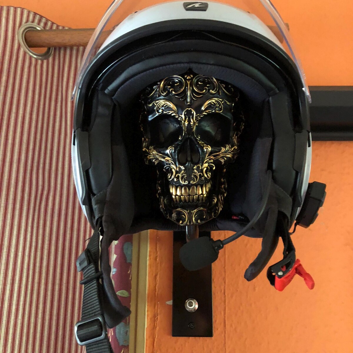 LAST DAY 70% OFF -Motorcycle Helmet Baroc Skull Bracket