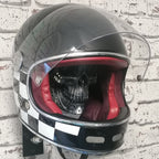 LAST DAY 70% OFF -Motorcycle Helmet Spirited Skull Stand