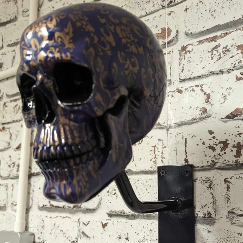 LAST DAY 70% OFF -Motorcycle Helmet Purple Lace Skull Stand